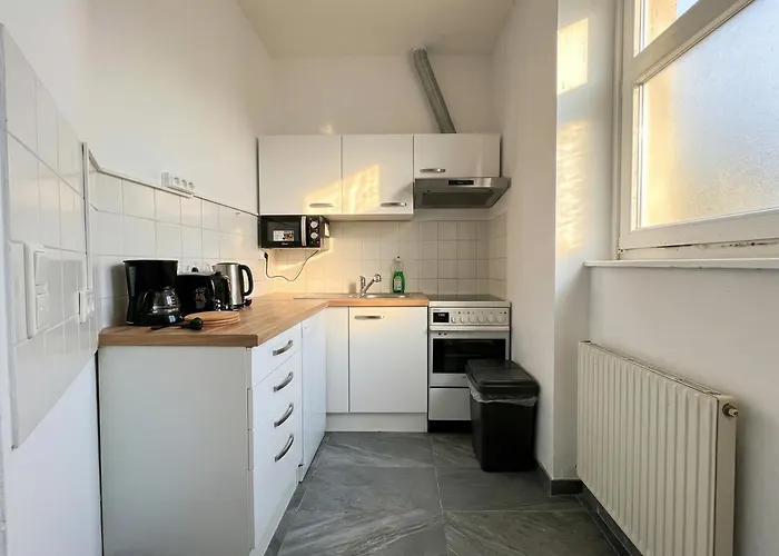 Modern 3-bedroom With Balcony Near Belvedere Palace דירה