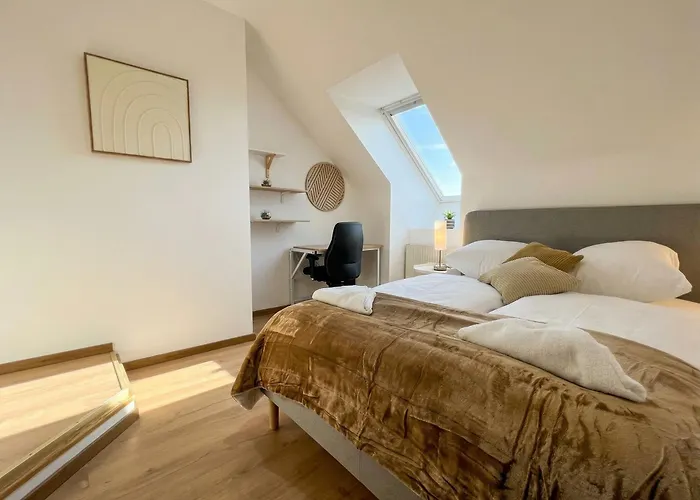 Modern 3-bedroom With Balcony Near Belvedere Palace * וינה