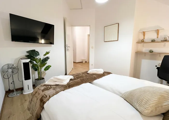 Modern 3-bedroom With Balcony Near Belvedere Palace דירה וינה