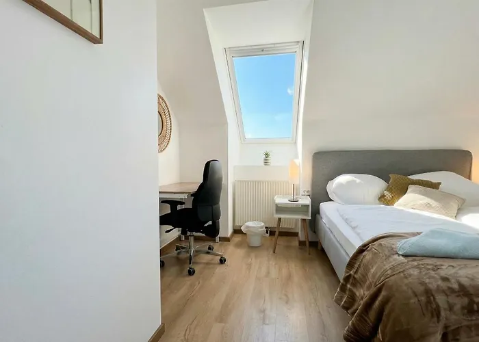Modern 3-bedroom With Balcony Near Belvedere Palace * וינה