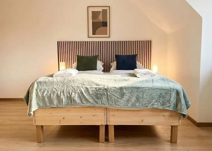 דירה Modern 3-bedroom With Balcony Near Belvedere Palace *