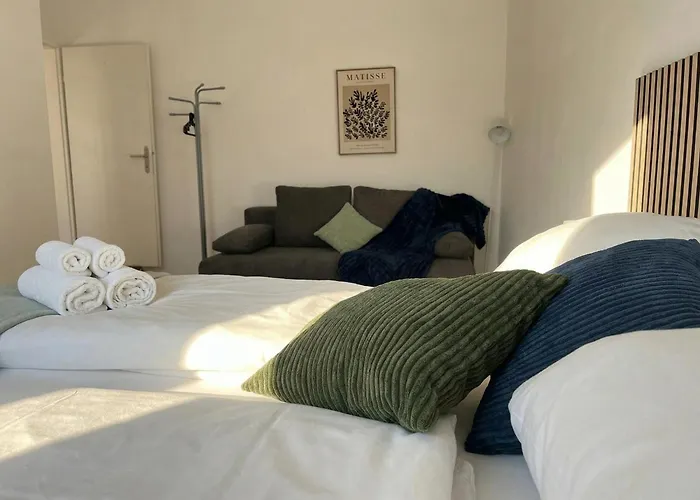 Modern 3-bedroom With Balcony Near Belvedere Palace * וינה